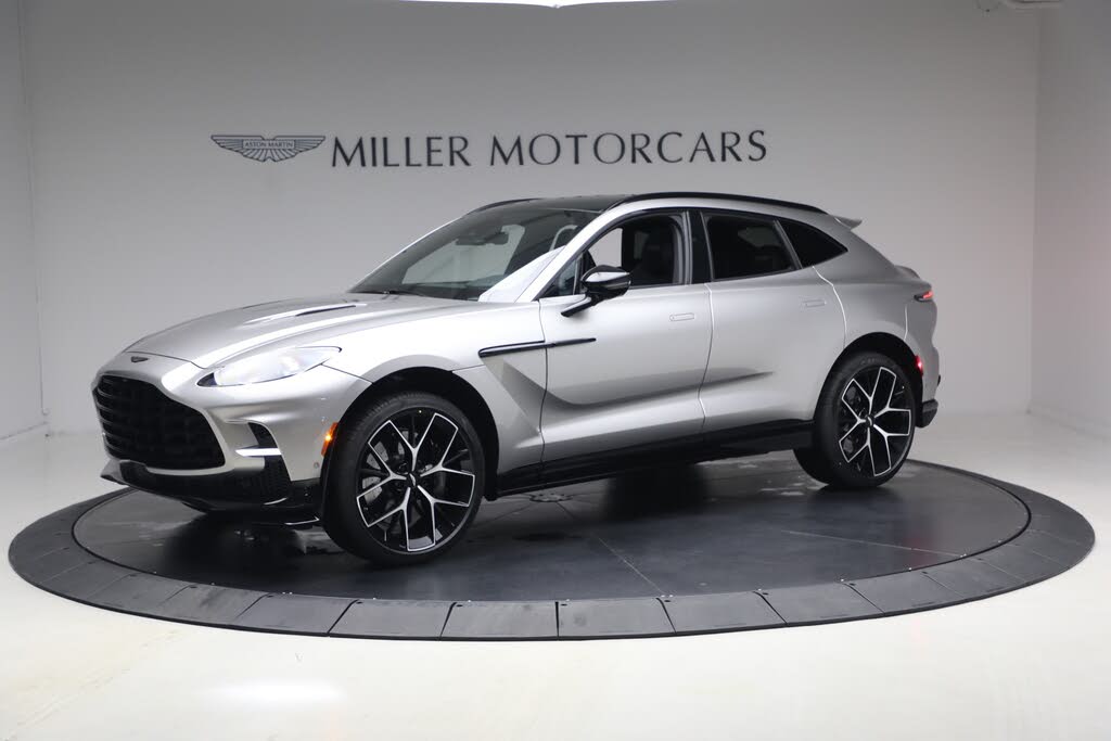 2026 Aston Martin DBX 707 AWD photo 2