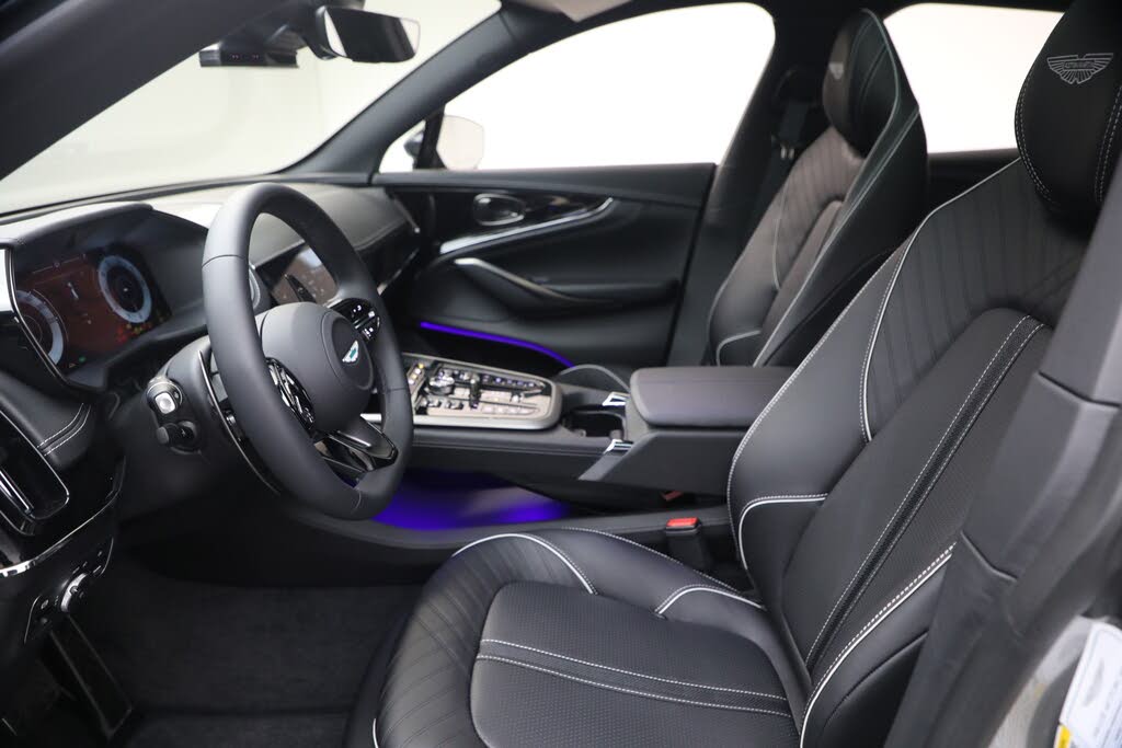 2026 Aston Martin DBX 707 AWD photo 22