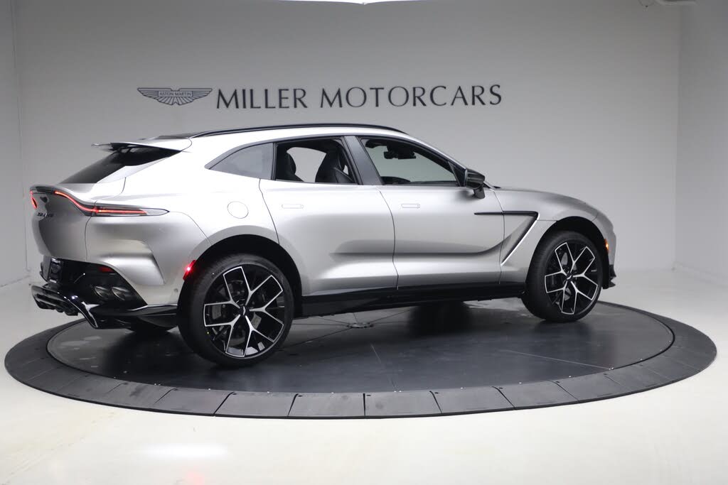 2026 Aston Martin DBX 707 AWD photo 8