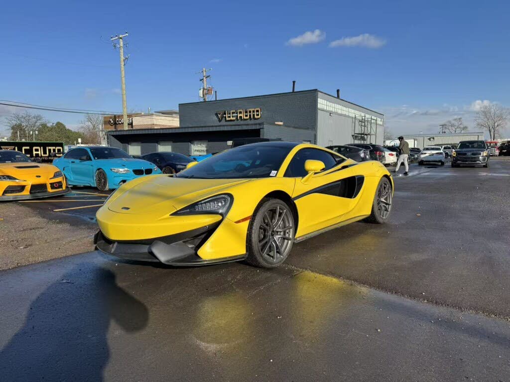 2019 McLaren 570S Coupe RWD