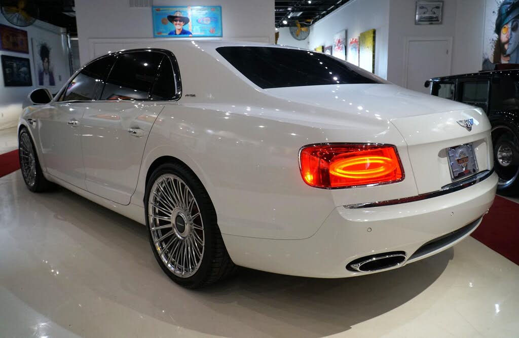 2015 Bentley Flying Spur W12 AWD photo 17