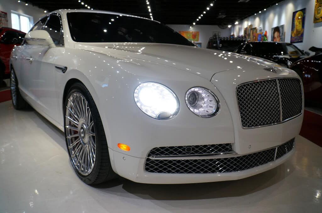 2015 Bentley Flying Spur W12 AWD photo 3