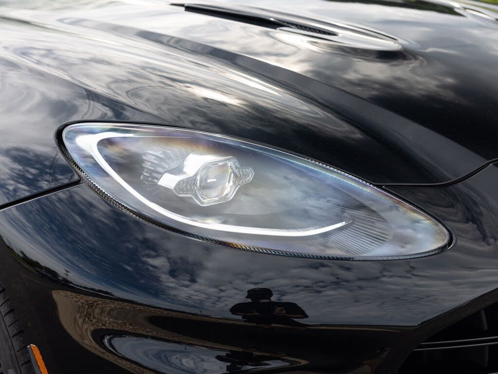 2026 Aston Martin DBX 707 AWD photo 14