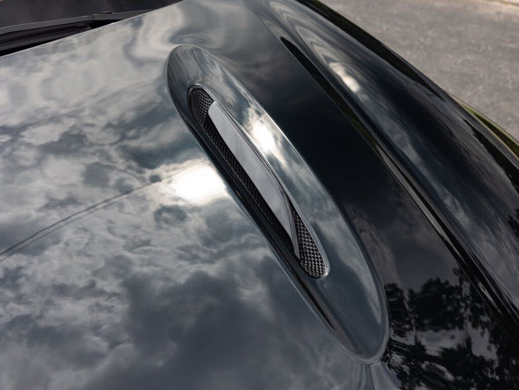 2026 Aston Martin DBX 707 AWD photo 16