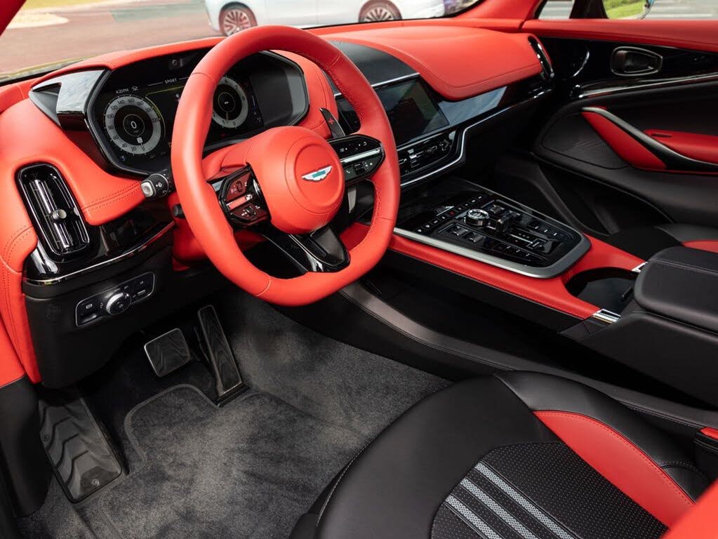 2026 Aston Martin DBX 707 AWD photo 20