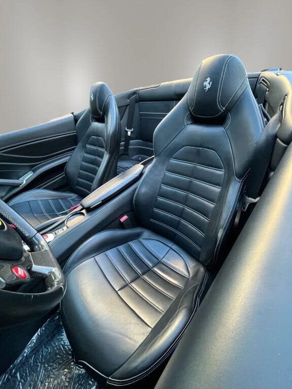 2016 Ferrari California T Roadster photo 12