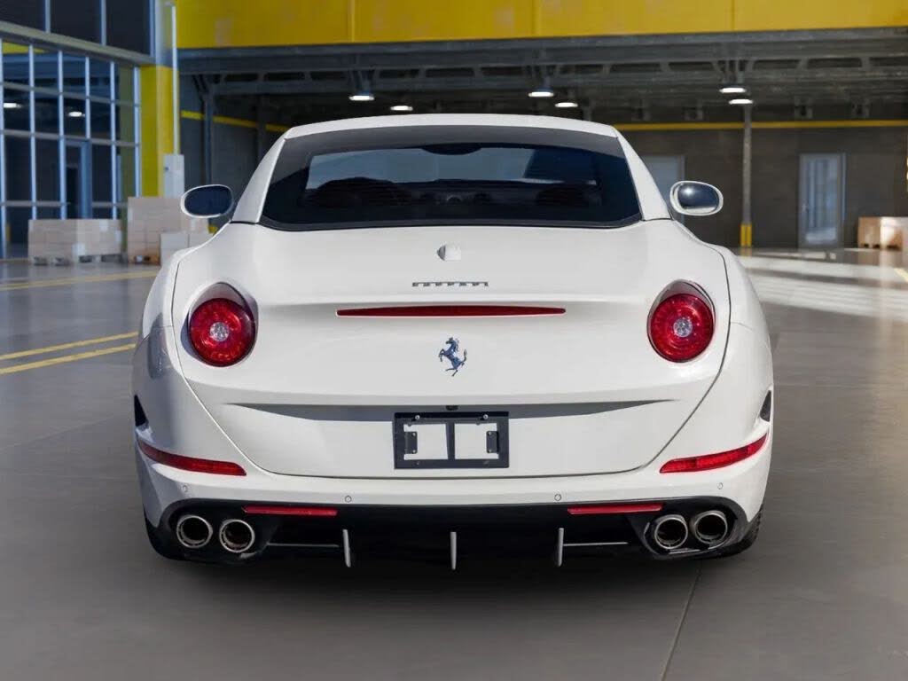 2016 Ferrari California T Roadster photo 15