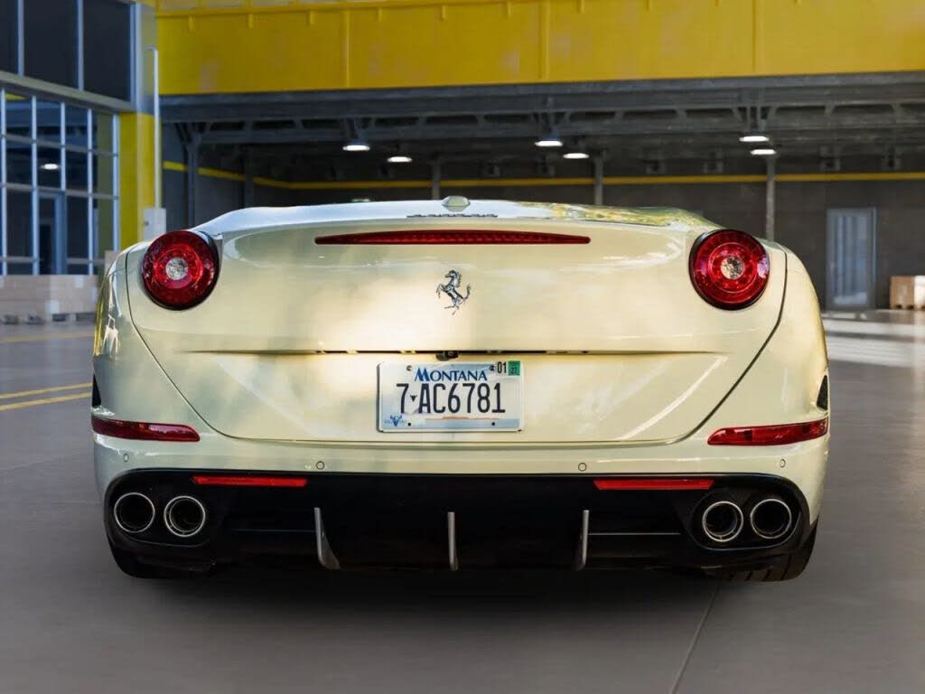 2016 Ferrari California T Roadster photo 7