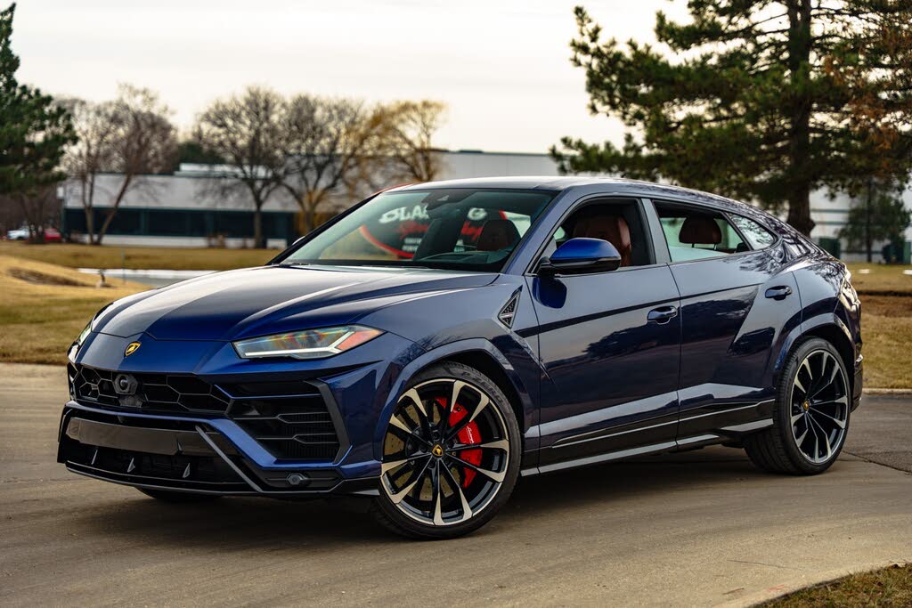 2022 Lamborghini Urus AWD