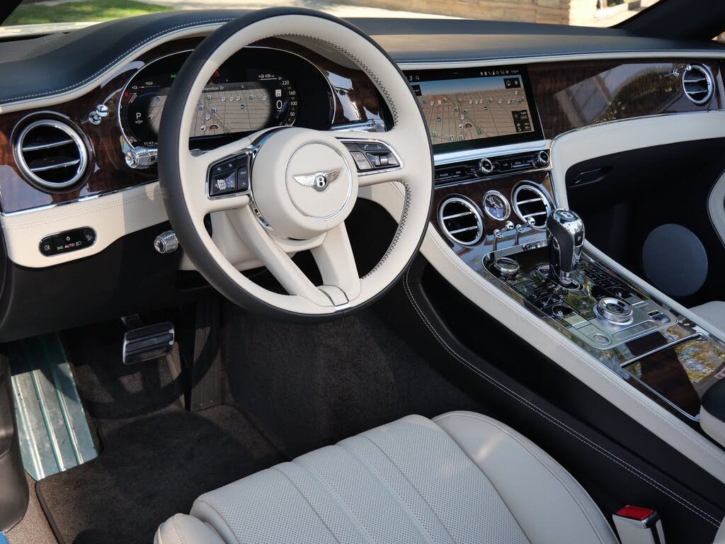 2026 Bentley Continental GTC AWD photo 2