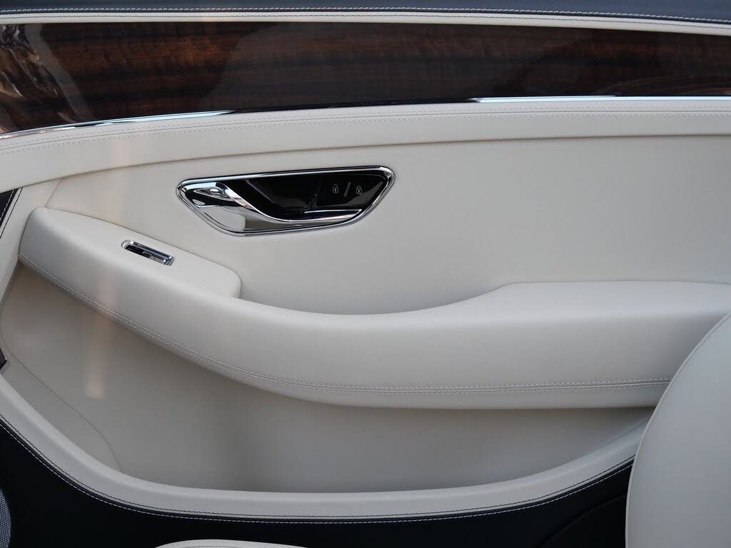 2026 Bentley Continental GTC AWD photo 13
