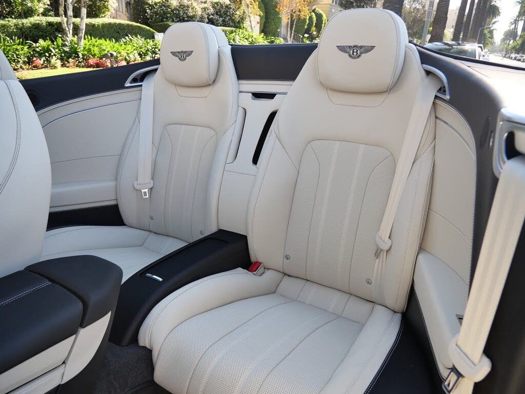 2026 Bentley Continental GTC AWD photo 16