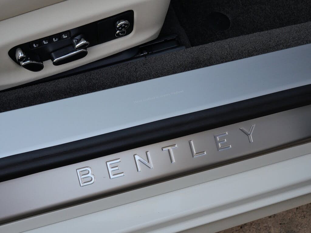 2026 Bentley Continental GTC AWD photo 20
