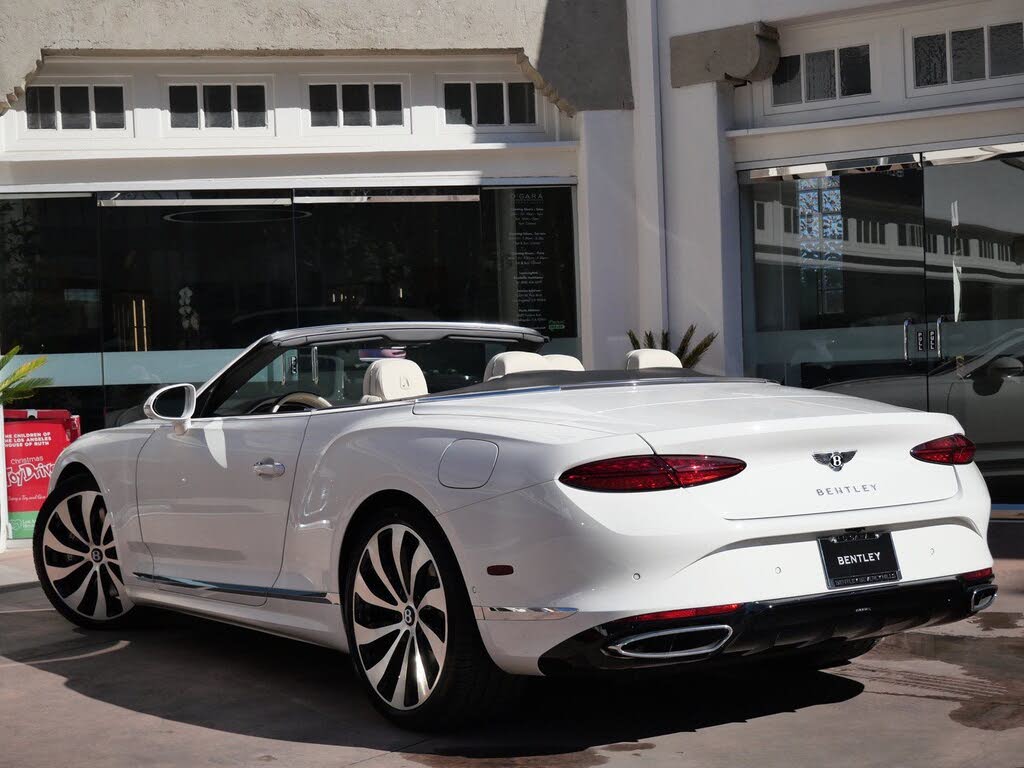 2026 Bentley Continental GTC AWD photo 3