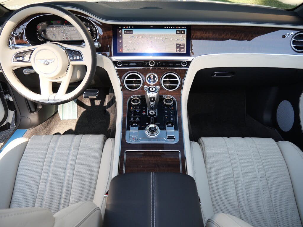 2026 Bentley Continental GTC AWD photo 4