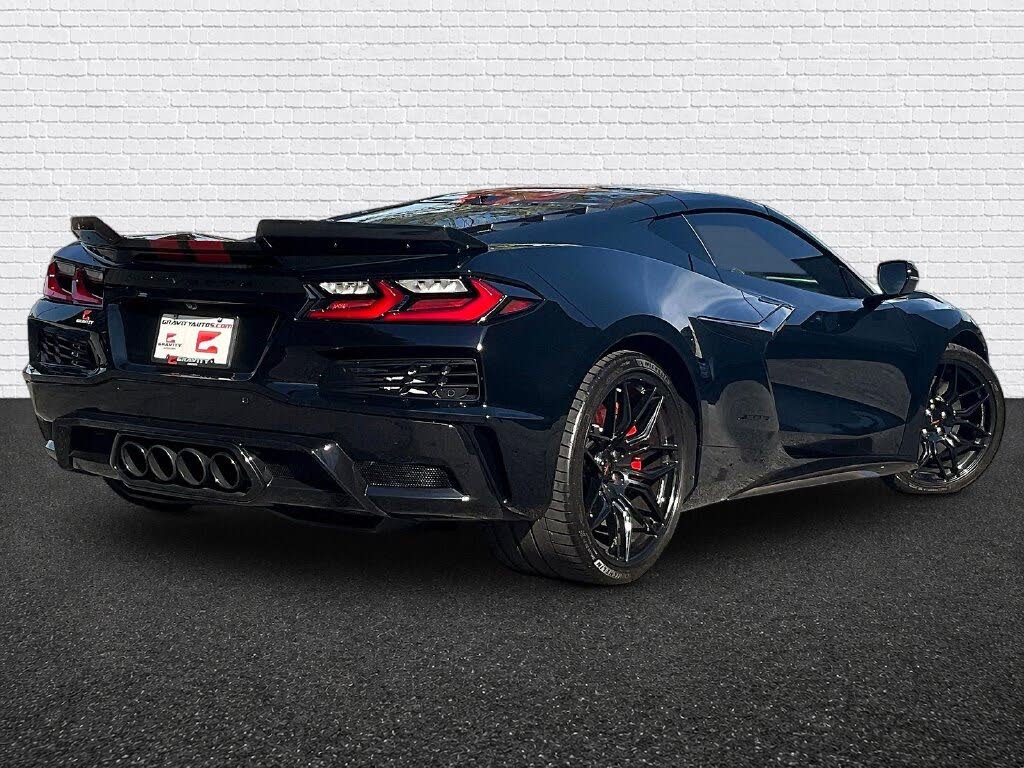 2024 Chevrolet Corvette Z06 3LZ Coupe RWD photo 5