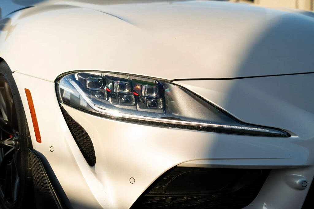 2022 Toyota Supra 3.0 Premium RWD photo 11 of 22