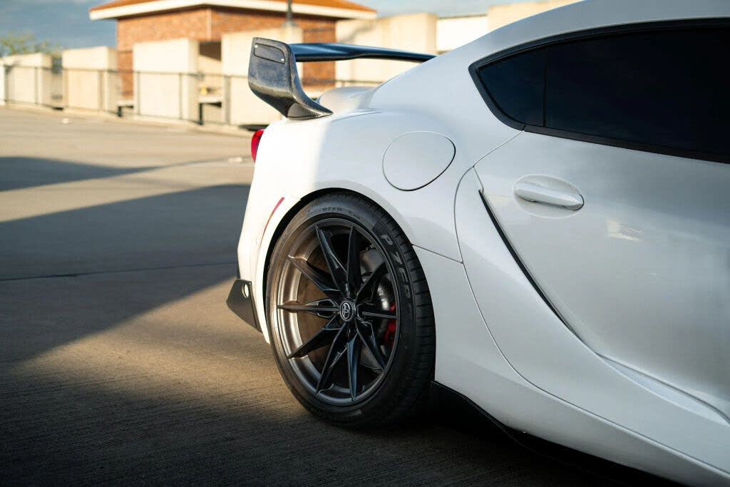 2022 Toyota Supra 3.0 Premium RWD photo 15 of 22
