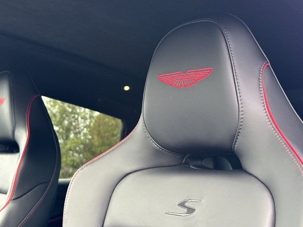 2026 Aston Martin DBX S AWD photo 5