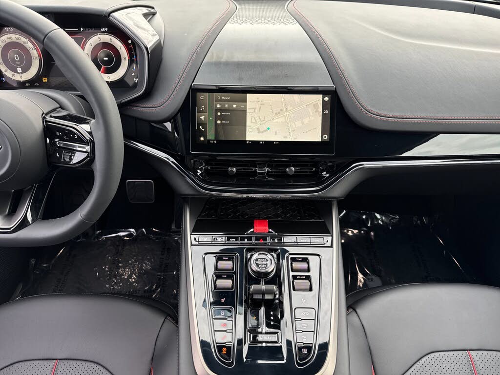 2026 Aston Martin DBX S AWD photo 10