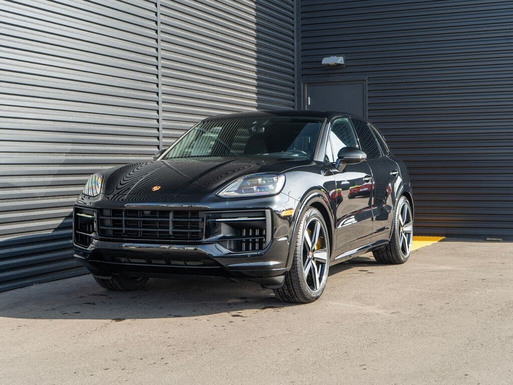 2026 Porsche Cayenne GTS AWD