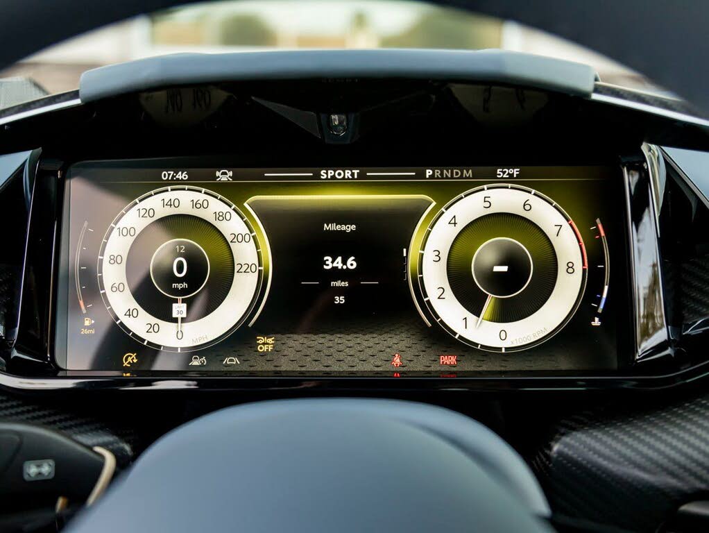 2026 Aston Martin Vantage Roadster RWD photo 19