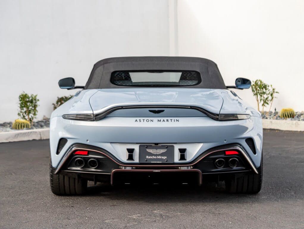 2026 Aston Martin Vantage Roadster RWD photo 10
