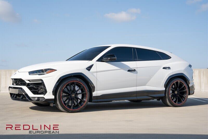 2022 Lamborghini Urus AWD
