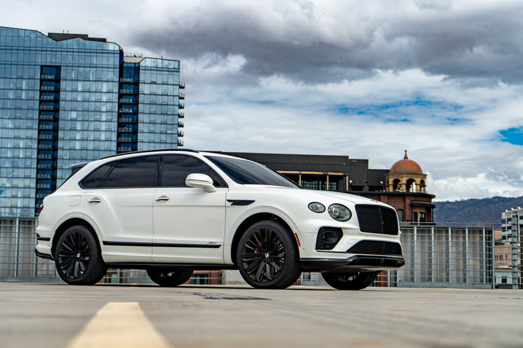 2021 Bentley Bentayga Speed AWD photo 3