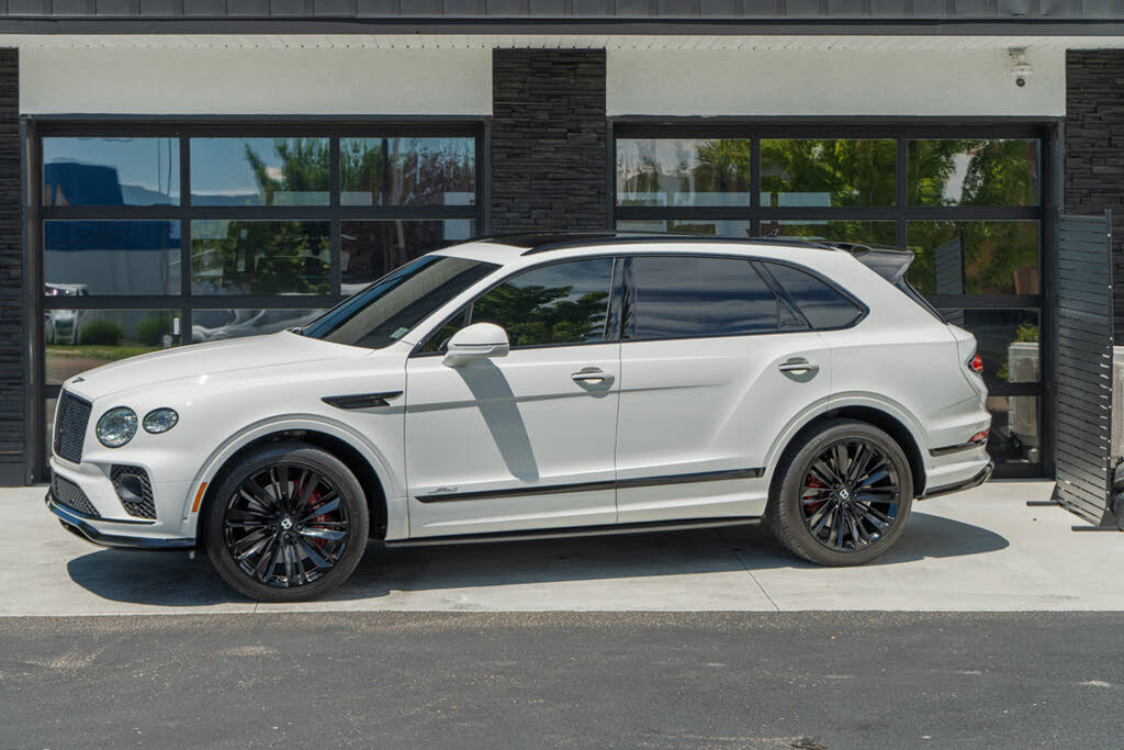 2021 Bentley Bentayga Speed AWD photo 4