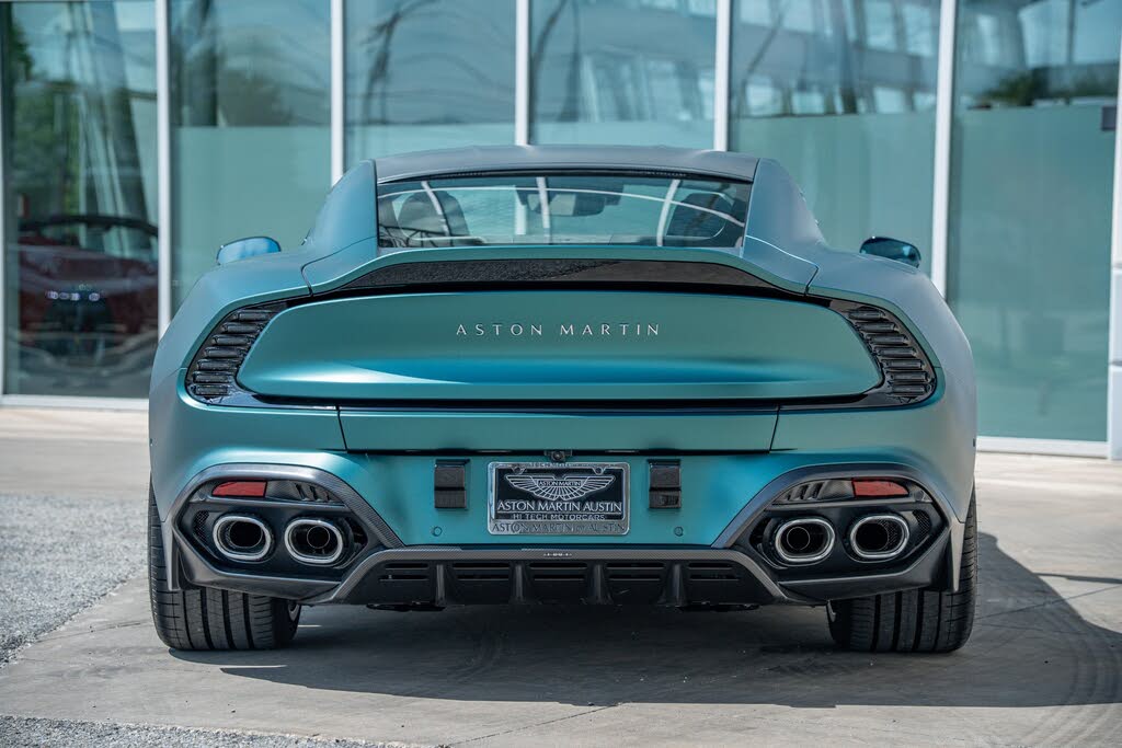 2026 Aston Martin Vanquish Coupe RWD photo 13