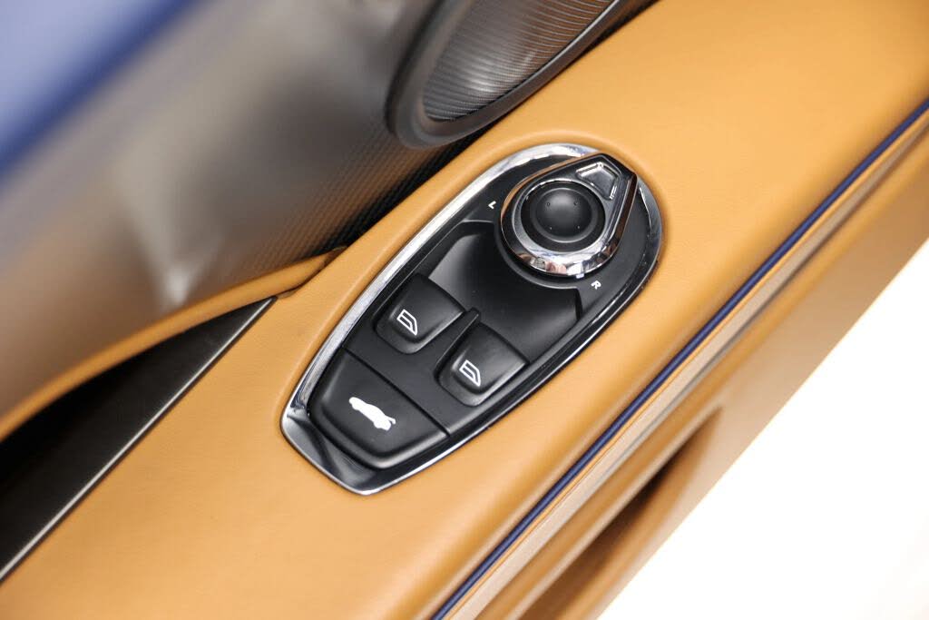 2023 Aston Martin DBS 770 Ultimate Coupe RWD photo 15