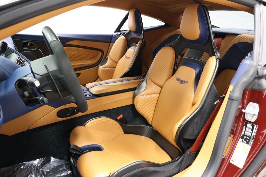 2023 Aston Martin DBS 770 Ultimate Coupe RWD photo 3