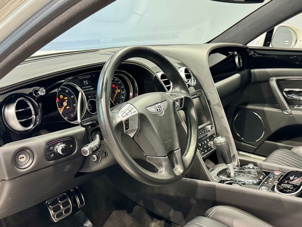 2018 Bentley Flying Spur V8 AWD photo 11