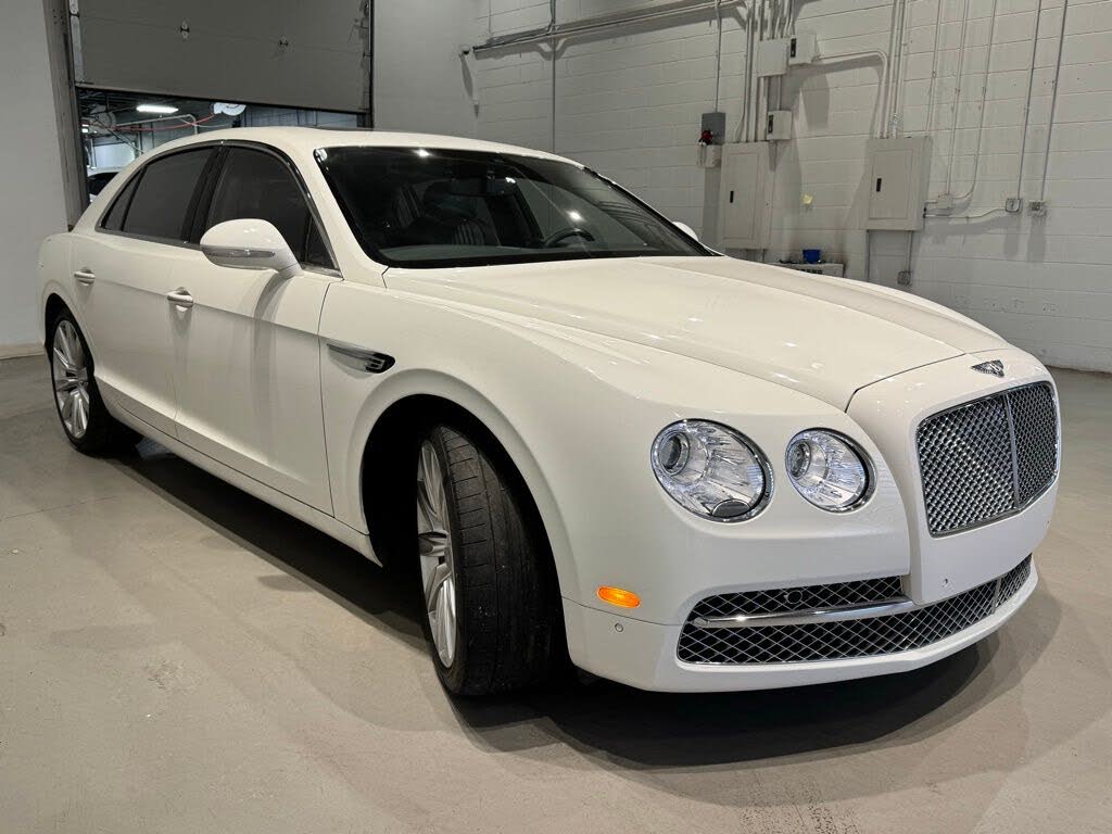 2018 Bentley Flying Spur V8 AWD photo 3