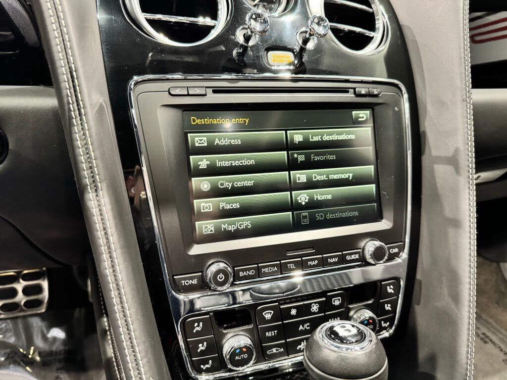 2018 Bentley Flying Spur V8 AWD photo 21