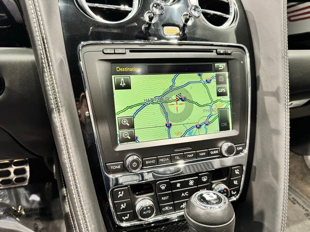 2018 Bentley Flying Spur V8 AWD photo 22