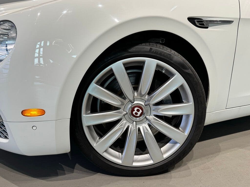 2018 Bentley Flying Spur V8 AWD photo 9