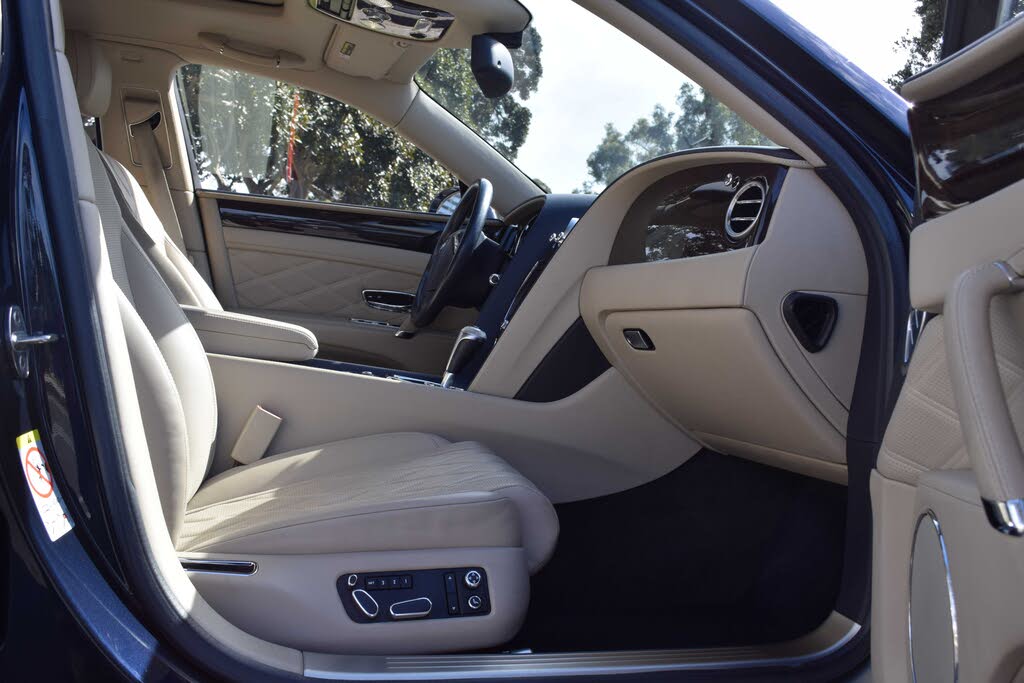 2015 Bentley Flying Spur W12 AWD photo 9