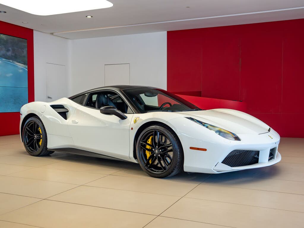2016 Ferrari 488 GTB Coupe RWD