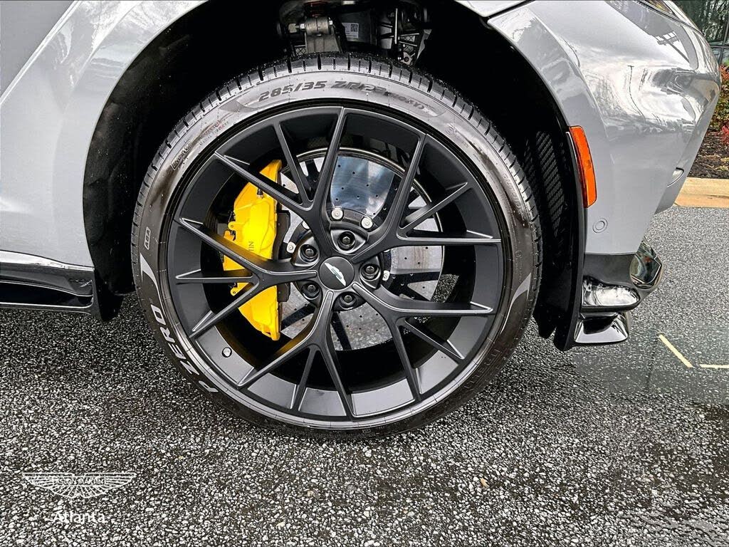 2026 Aston Martin DBX 707 AWD photo 16