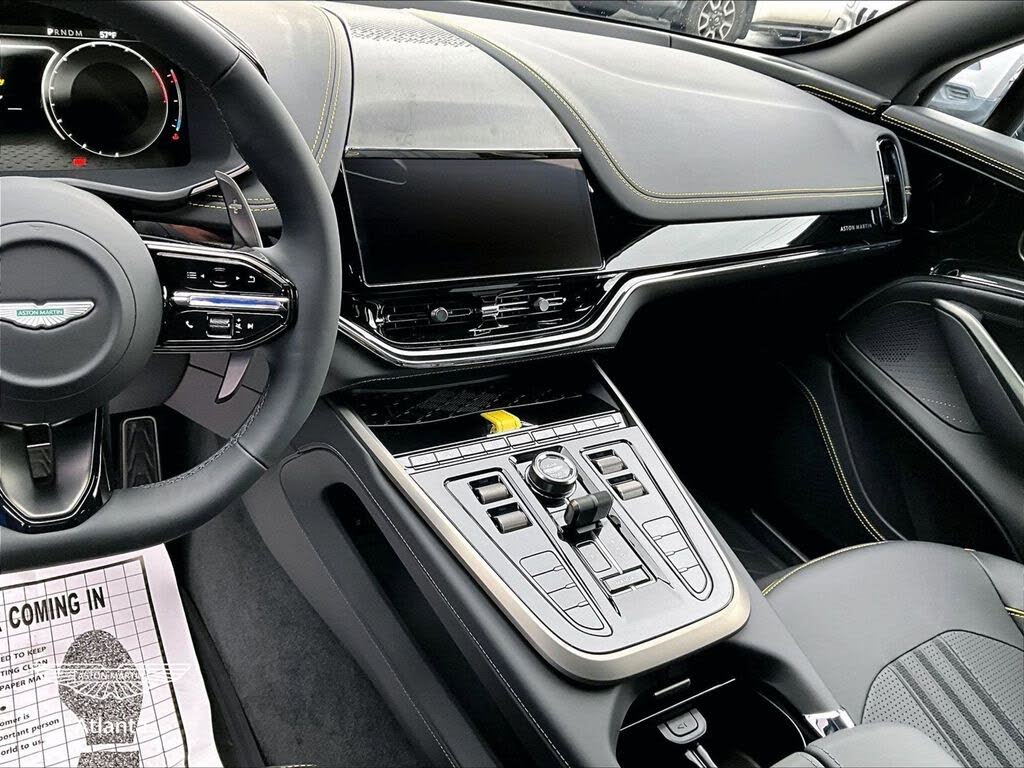 2026 Aston Martin DBX 707 AWD photo 7