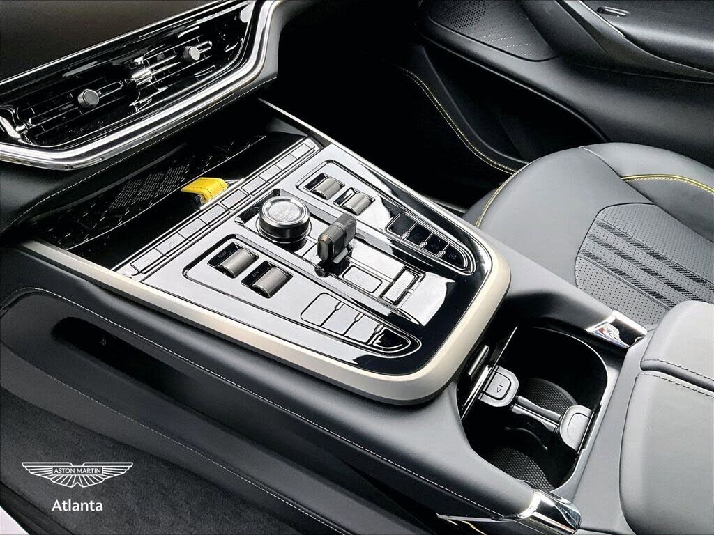 2026 Aston Martin DBX 707 AWD photo 8