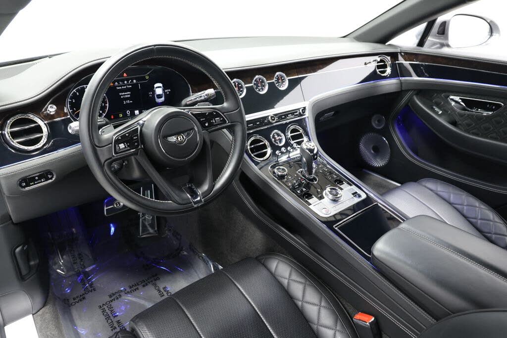 2020 Bentley Continental GT V8 AWD photo 24