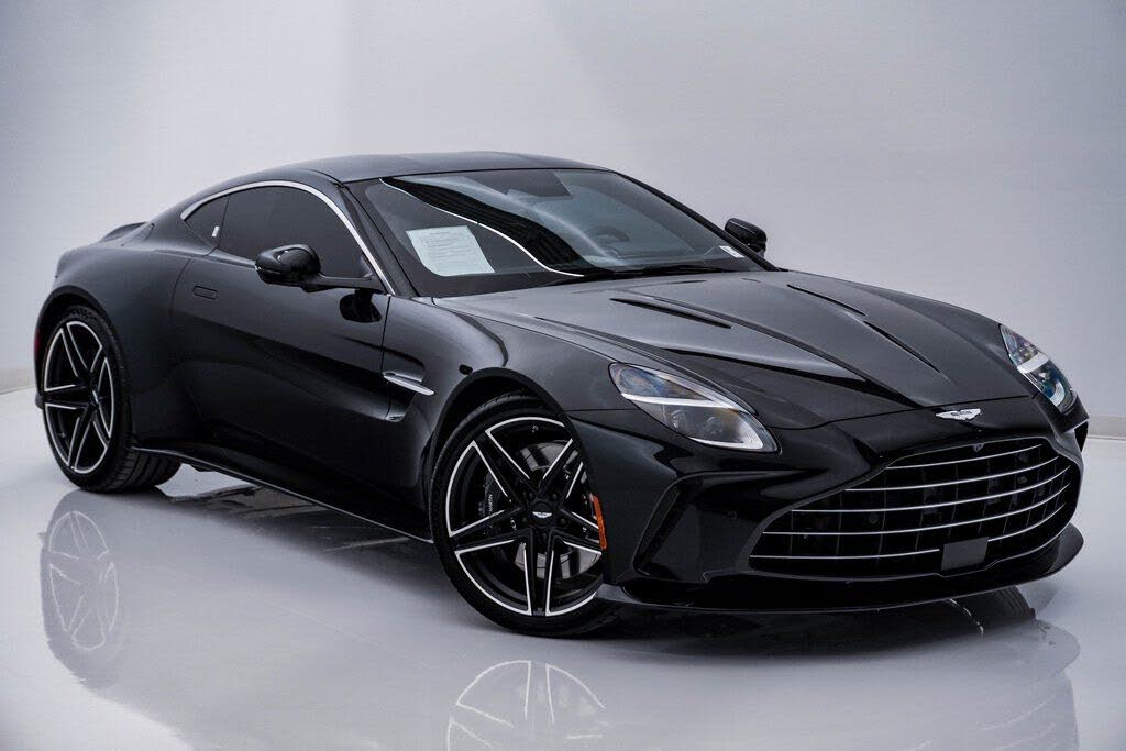 2026 Aston Martin Vantage Coupe RWD photo 3