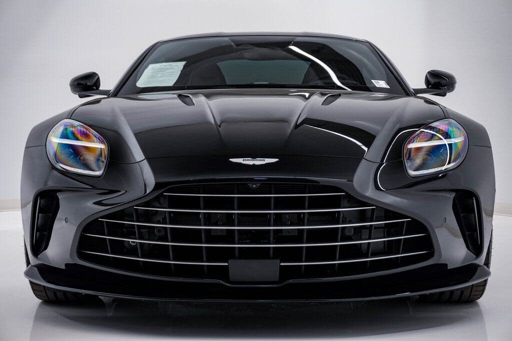 2026 Aston Martin Vantage Coupe RWD photo 5