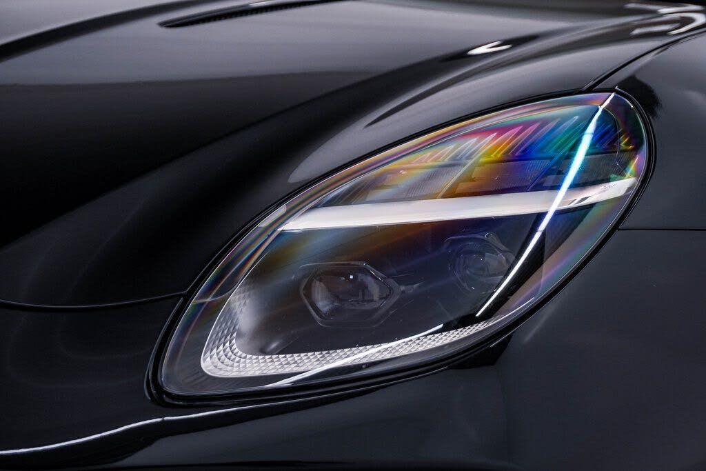 2026 Aston Martin Vantage Coupe RWD photo 6