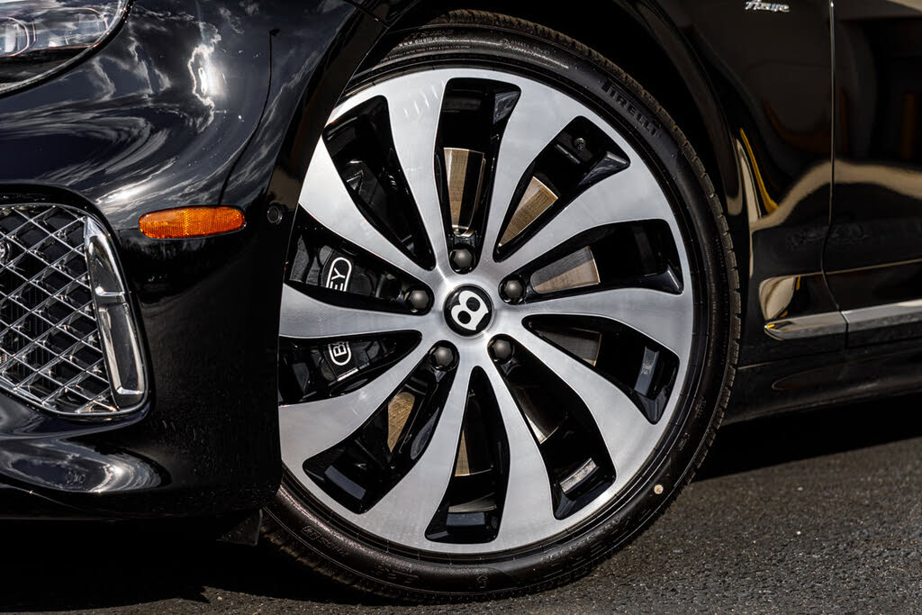 2026 Bentley Continental GT Azure AWD photo 3