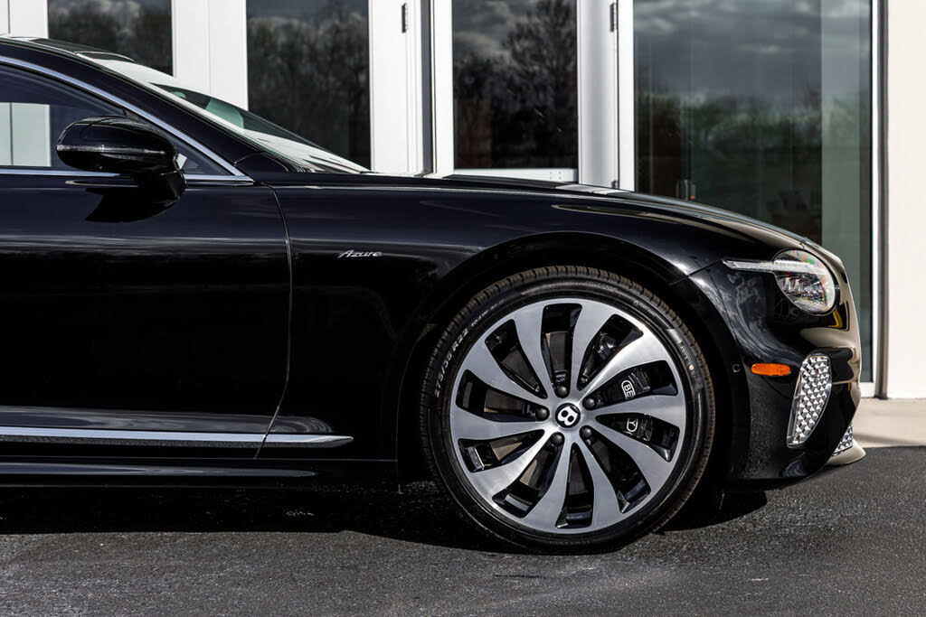 2026 Bentley Continental GT Azure AWD photo 21