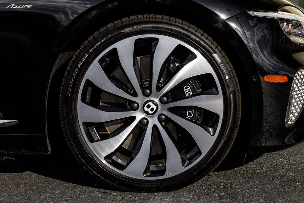 2026 Bentley Continental GT Azure AWD photo 23